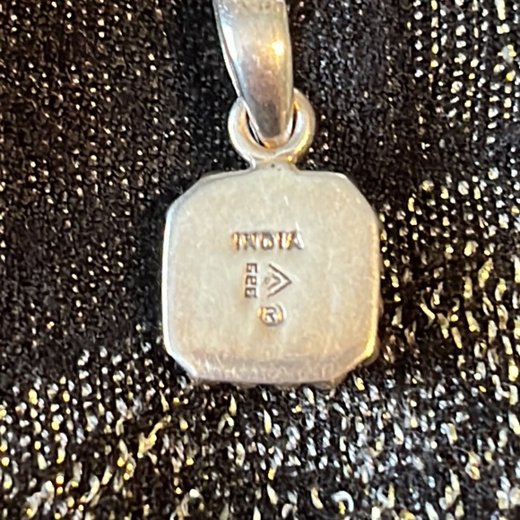 Silpada Rare Vintage Sterling Silver and Pearl pendant (see my matching items) - Picture 3 of 3